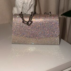 Elegant Silver Rhinestone Clutch